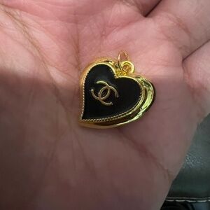 Black Chanel zipperpull pre owned